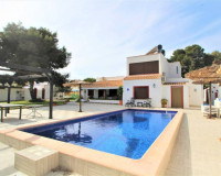 Objekte zum Wiederverkauf - Villa freitstehend - Orihuela Costa