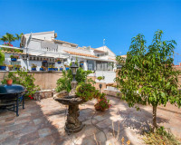 Objekte zum Wiederverkauf - Villa freitstehend - Orihuela Costa