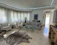 Objekte zum Wiederverkauf - Villa freitstehend - Orihuela Costa