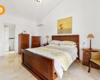 Objekte zum Wiederverkauf - Villa freitstehend - Orihuela Costa