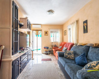 Objekte zum Wiederverkauf - Villa freitstehend - Orihuela - La Aparecida