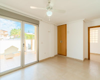 Objekte zum Wiederverkauf - Villa freitstehend - Torrevieja - Aguas nuevas 2