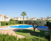 Objekte zum Wiederverkauf - Villa freitstehend - Torrevieja - Aguas Nuevas