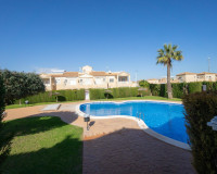 Objekte zum Wiederverkauf - Villa freitstehend - Torrevieja - Aguas Nuevas