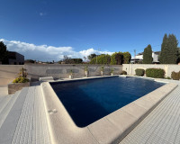 Objekte zum Wiederverkauf - Villa freitstehend - Torrevieja - Los Balcones - Los Altos del Edén