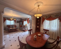 Objekte zum Wiederverkauf - Villa freitstehend - Torrevieja - Los Balcones - Los Altos del Edén