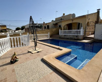 Objekte zum Wiederverkauf - Villa freitstehend - Torrevieja - Orihuela Costa