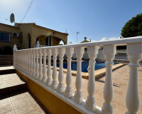 Objekte zum Wiederverkauf - Villa freitstehend - Torrevieja - Orihuela Costa