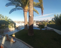 Objekte zum Wiederverkauf - Villa freitstehend - Torrevieja - TORREVIEJA