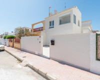 Objekte zum Wiederverkauf - Villa freitstehend - Torrevieja - TORREVIEJA