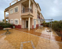 Objekte zum Wiederverkauf - Villa freitstehend - Torrevieja - TORREVIEJA