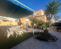 Objekte zum Wiederverkauf - Villa freitstehend - Torrevieja - TORREVIEJA