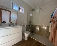 Objekte zum Wiederverkauf - Villa freitstehend - Torrevieja - TORREVIEJA
