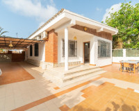 Objekte zum Wiederverkauf - Villa freitstehend - Torrevieja - TORREVIEJA