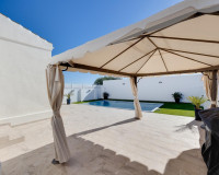 Objekte zum Wiederverkauf - Villa freitstehend - Torrevieja - TORREVIEJA