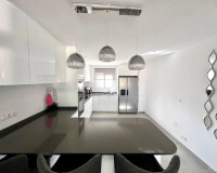 Objekte zum Wiederverkauf - Villa freitstehend - Torrevieja - TORREVIEJA