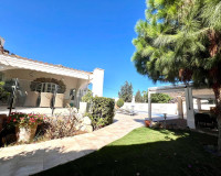 Objekte zum Wiederverkauf - Villa freitstehend - Torrevieja - TORREVIEJA