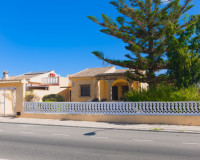 Objekte zum Wiederverkauf - Villa freitstehend - Torrevieja - TORREVIEJA