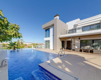 Objekte zum Wiederverkauf - Villa freitstehend - Torrevieja - TORREVIEJA