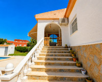 Objekte zum Wiederverkauf - Villa freitstehend - Torrevieja - TORREVIEJA