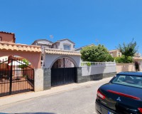 Objekte zum Wiederverkauf - Villa freitstehend - Torrevieja - TORREVIEJA