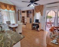 Objekte zum Wiederverkauf - Villa freitstehend - Torrevieja - TORREVIEJA
