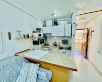 Objekte zum Wiederverkauf - Wohnstudio - Torrevieja - San Luis - Chaparal