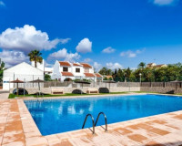 Objekte zum Wiederverkauf - Wohnung - Torrevieja - Calas blanca