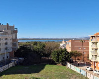 Objekte zum Wiederverkauf - Wohnung - Torrevieja - La Mata