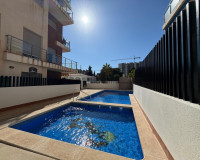 Objekte zum Wiederverkauf - Wohnung - Torrevieja - Orihuela Costa