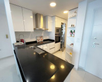 Objekte zum Wiederverkauf - Wohnung - Torrevieja - Orihuela Costa