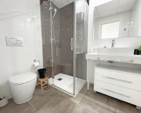 Objekte zum Wiederverkauf - Wohnung - Torrevieja - Orihuela Costa