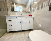 Objekte zum Wiederverkauf - Wohnung - Torrevieja - Orihuela Costa