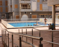 Objekte zum Wiederverkauf - Wohnung - Torrevieja - Playa del Acequión