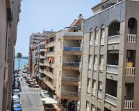 Objekte zum Wiederverkauf - Wohnung - Torrevieja - Playa del Acequión