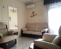 Objekte zum Wiederverkauf - Wohnung - Torrevieja - Puerto