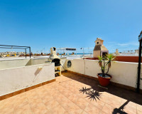 Objekte zum Wiederverkauf - Wohnung - Torrevieja - TORREVIEJA