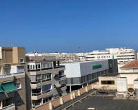 Objekte zum Wiederverkauf - Wohnung - Torrevieja - TORREVIEJA
