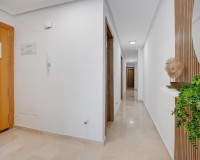Objekte zum Wiederverkauf - Wohnung - Torrevieja - TORREVIEJA