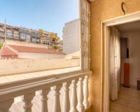 Objekte zum Wiederverkauf - Wohnung - Torrevieja - TORREVIEJA