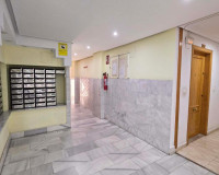 Objekte zum Wiederverkauf - Wohnung - Torrevieja - TORREVIEJA