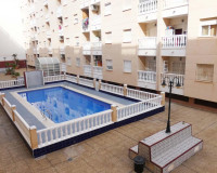 Objekte zum Wiederverkauf - Wohnung - Torrevieja - TORREVIEJA