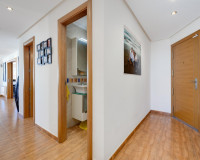 Objekte zum Wiederverkauf - Wohnung - Torrevieja - TORREVIEJA