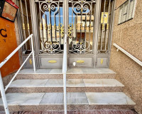 Objekte zum Wiederverkauf - Wohnung - Torrevieja - TORREVIEJA
