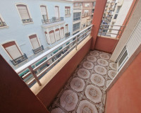 Objekte zum Wiederverkauf - Wohnung - Torrevieja - TORREVIEJA