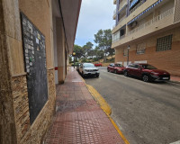 Objekte zum Wiederverkauf - Wohnung - Torrevieja - TORREVIEJA