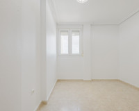 Objekte zum Wiederverkauf - Wohnung - Torrevieja - TORREVIEJA