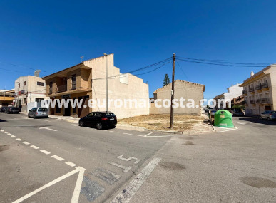Plot / Land - Sale - San Miguel de Salinas - CENTRO URBANO