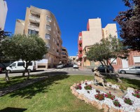 Sale - Apartment / flat - Guardamar del Segura - Pueblo