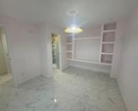 Sale - Apartment / flat - Torrevieja - Muelle Pesquero